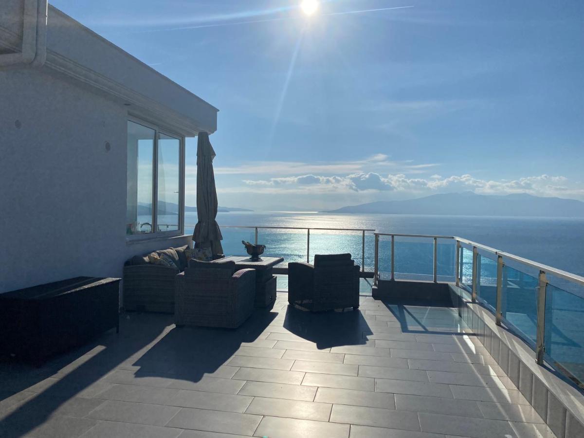 Ferienwohnung Rocknest Sea View Penthouse Sarandë Exterior foto